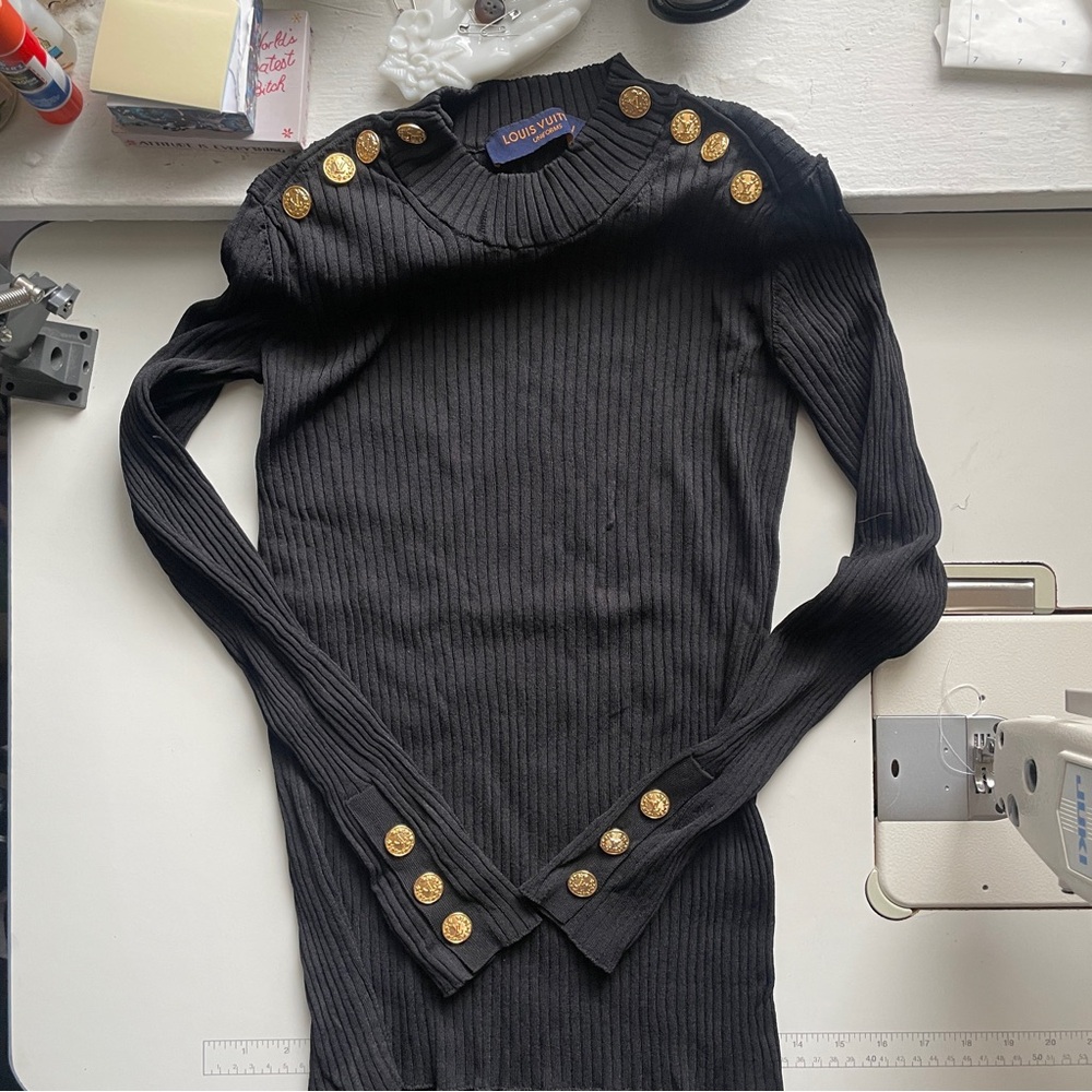 Louis Vuitton ribbed knit mock neck top